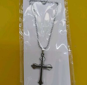Men's Cross Pendant Necklace