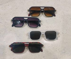 Stylish Sunglasses Set