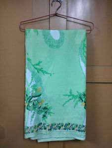 Brand New Bombay Dyeing Polyester Saree 💚🍏