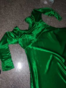 Elegant Emerald Green Gown