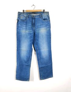Blue Denim Casual Straight Fit Jeans (Women)