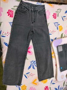 Urbanic embroidered Wide Leg Jeans
