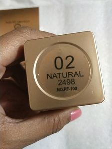 Primer+Foundation 02 Natural
