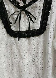 Elegant White Lace Blouse - M Size
