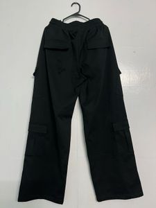 Baggy y2k Black Cargo Pants
