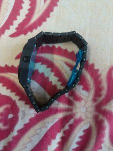 Sleek Black Analog Watch