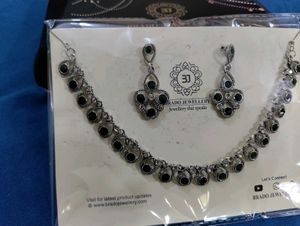 Brado Jewellery Just@ 300 only