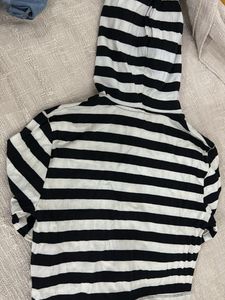 Black and White Striped Hoodie, size L
