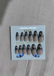 Romantic Cool French Tip Press-On Nails