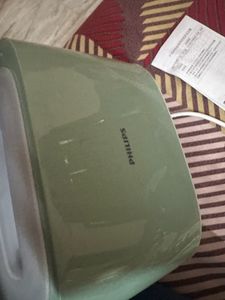 Phillips Pop Up Toaster Slight Body Damage Unused