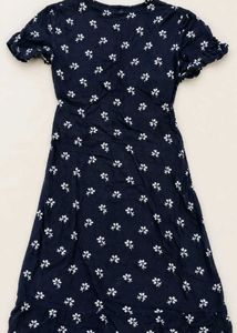 Chic Navy Floral Mini Dress