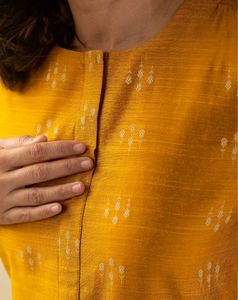 Elegant Yellow Printed Kurta