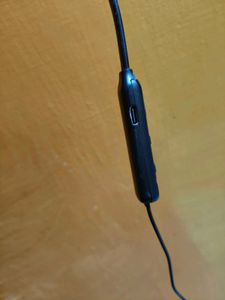 Wireless Neckband Earphones