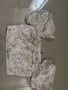 Floral Print Mini Dress with Puff Sleeves