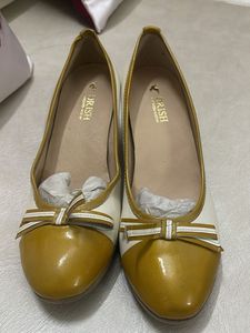Drish Ballet Flats - Size 5