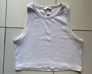 H&amp;M White Ribbed Tank Top