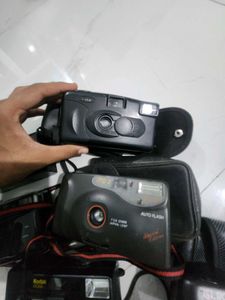 Assorted Vintage Film Cameras Lot