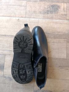 Stylish Black Leather Ankle Boots