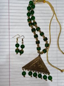 Olive Green Colour Set With Earrings🥬