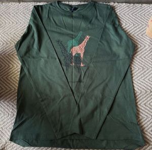 Graphic Giraffe T-Shirt