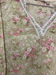 Floral Print Kurta with Lace Trim