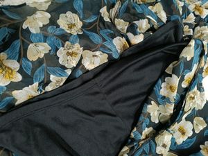 gown