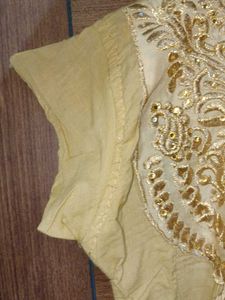 Elegant Embroidered Kurta