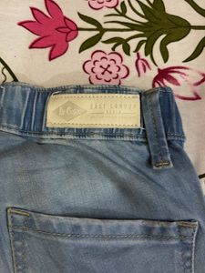 Light Wash Denim Jeans