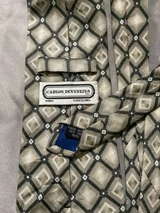 Classic Diamond Pattern Men's Tie
