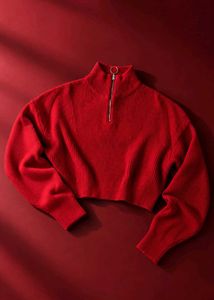 RED RIBBED HALF-ZIP CROPPED SWEATER