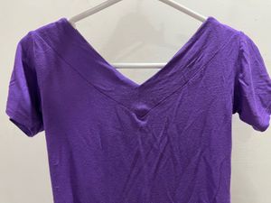 Purple 2000s coded V-Neck Top