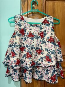 floral print top