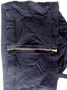 Chic Black Crop Top fixed price