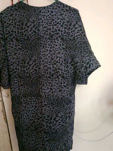 Stylish Leopard Print V-Neck Dress