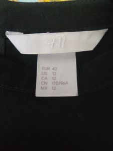 Black Crop Top "DRAMATIC" Rhinestone
