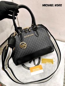 MICHAEL KORS*  *ALMA  DOME SATCHEL BAG*