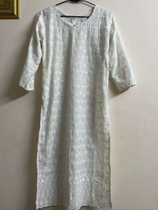 Elegant White Chikankari Kurta