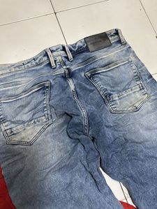 Men's Distressed Slim Fit Jeans