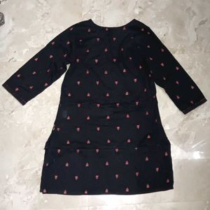 Black Embroidered Kurta