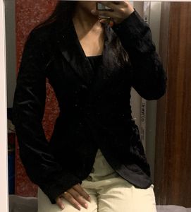 RESUME Women's Black Floral Blazer