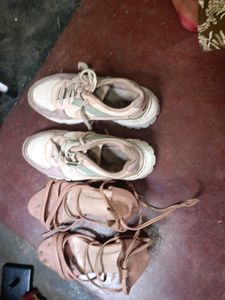 Women's Shoes - Heels and Sneakers
