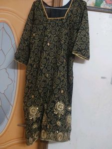 Black & Gold Embroidered Kurta with sharara and du