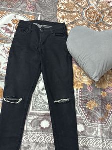 Ripped Black Skinny Jeans