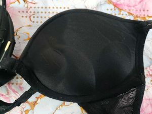 H&amp;M Classic Black Bra