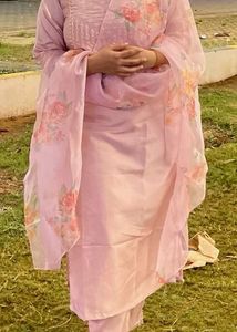 Elegant Pink Embroidered Kurta Set