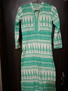 Green & White Printed Kurta