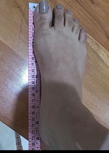 SALE- Branded New Party Heels with bo