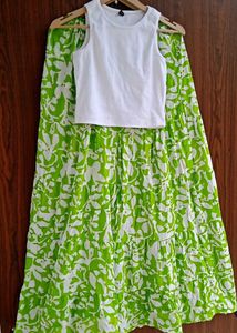 White Top &amp; Green Skirt Set