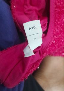 H&amp;M Sparkly Pink Knit top XL