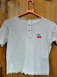 Gray Cherry Print top🍒🫶